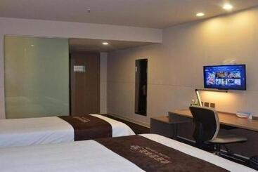هتل Jinjiang Inn Select Huai An Hexia Guzhen Xiangyu Avenue