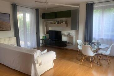 هتل Agriturismo Bottega Di Rosanna