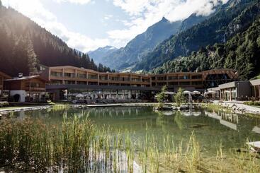 هتل Feuerstein Nature Family Resort