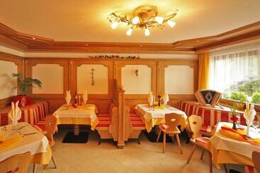 هتل Gisserhof