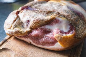 هتل Logis Le Saint Hubert