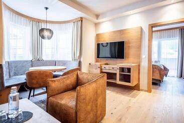 هتل Quellenhof Luxury Resort Passeier