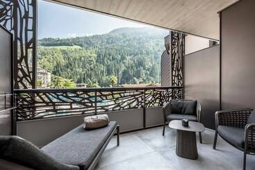 هتل Quellenhof Luxury Resort Passeier