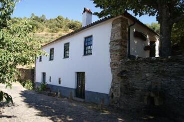هتل Quinta Das Aveleiras