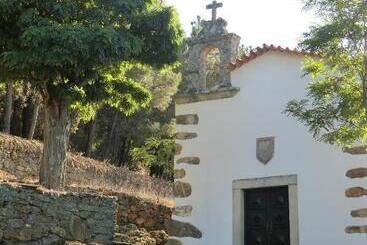 هتل Quinta Das Aveleiras