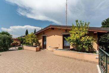 هتل Relais Villaggio Azzurro