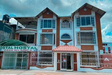 פנסיון Hostal Casa Blanca