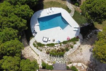 تختخواب و صبحانه Greenvalley Bnb