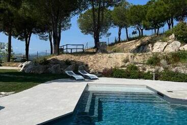 تختخواب و صبحانه Greenvalley Bnb