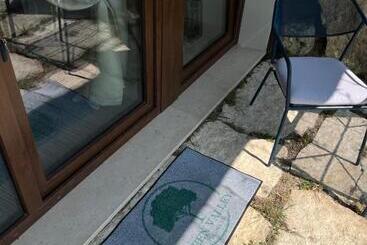 تختخواب و صبحانه Greenvalley Bnb