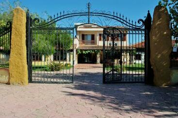 تختخواب و صبحانه Locanda Da Renzo