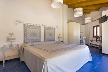تختخواب و صبحانه Locanda Da Renzo