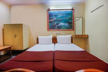 בית מלון כפרי Spot On 37214 Classic Lodge