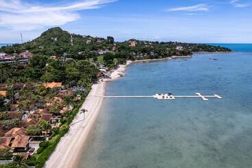 هتل The Lamai Samui