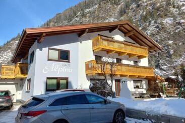 پانسیون Haus Alpina