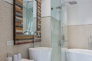 تختخواب و صبحانه Star Deco Resort
