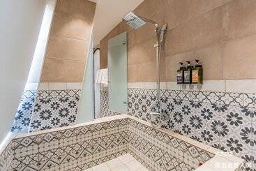 تختخواب و صبحانه Star Deco Resort