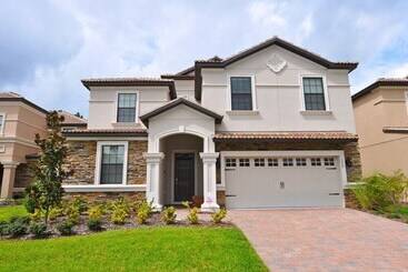 Сельский дом Champions Gate Ihr 3016