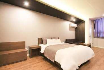 هتل Naju Grand