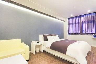 هتل Naju Grand