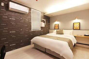 مُتل Mokpo Hotel Haru