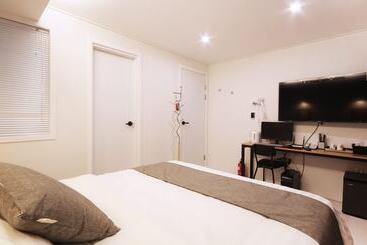 مُتل Mokpo Hotel Haru