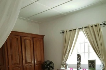 پانسیون Mandinka Lodge