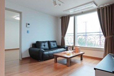 پانسیون Pohang The 1 Resort