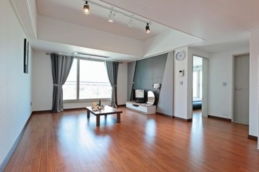 پانسیون Pohang The 1 Resort
