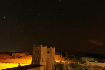 مسافرخانه Auberge Famille Benmoro