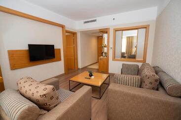 Anemon Grand Denizli Otel