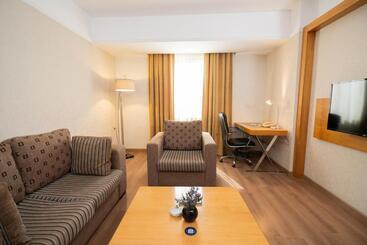 Anemon Grand Denizli Otel