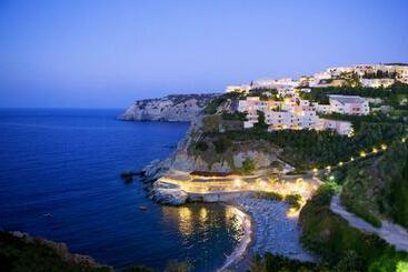 هتل Athina Palace Resort & Spa