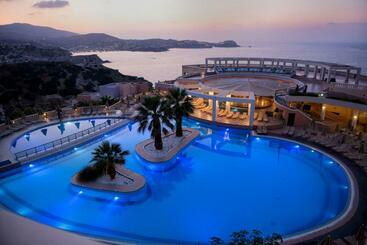 هتل Athina Palace Resort & Spa