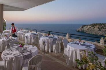 هتل Athina Palace Resort & Spa