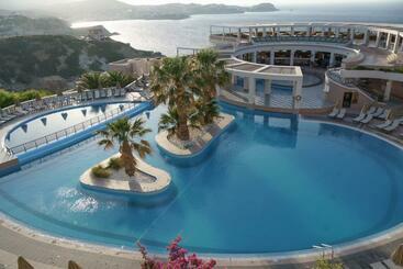 هتل Athina Palace Resort & Spa