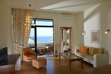 هتل Athina Palace Resort & Spa