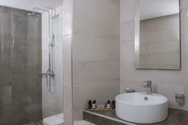 هتل Athina Palace Resort & Spa