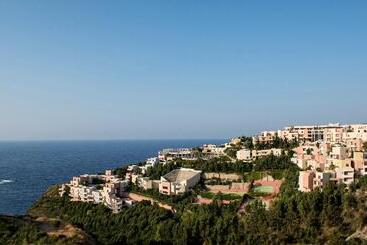 هتل Athina Palace Resort & Spa