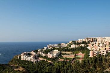 هتل Athina Palace Resort & Spa