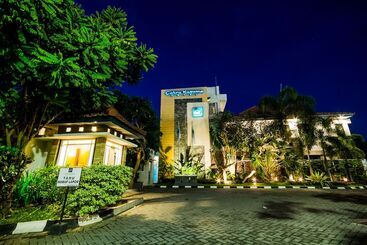 هتل Cakra Kusuma