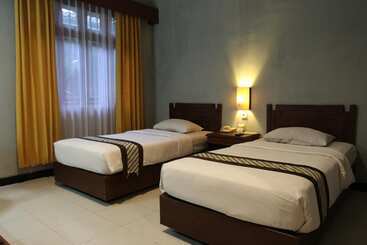 هتل Cakra Kusuma