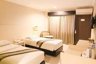 هتل Cakra Kusuma