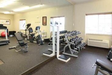 هتل Candlewood Suites Bowling Green, An Ihg