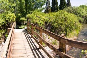 هتل Club Lakeridge Resort
