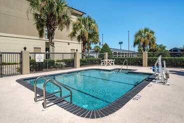 هتل Comfort Suites Mobile West Tillmans Corner