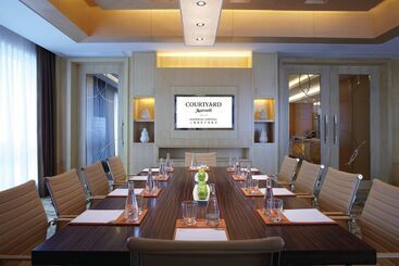 هتل Courtyard By Marriott Shanghai Central