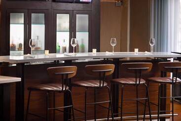 هتل Courtyard By Marriott Myrtle Beach Broadway