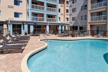 هتل Courtyard By Marriott Myrtle Beach Broadway