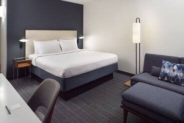 هتل Courtyard By Marriott Myrtle Beach Broadway